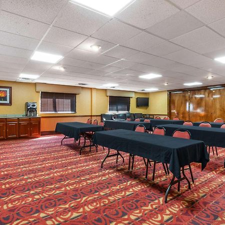 Best Western Plus Georgetown Corporate Center Hotel Extérieur photo