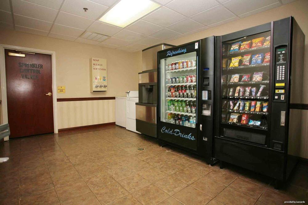Best Western Plus Georgetown Corporate Center Hotel Restaurant photo