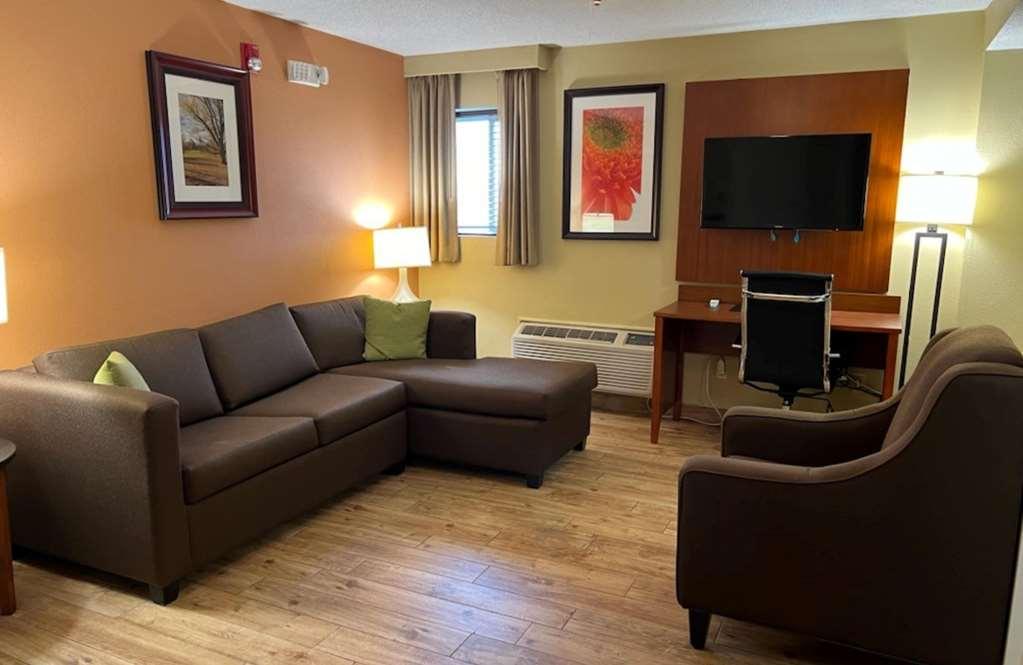 Best Western Plus Georgetown Corporate Center Hotel Chambre photo