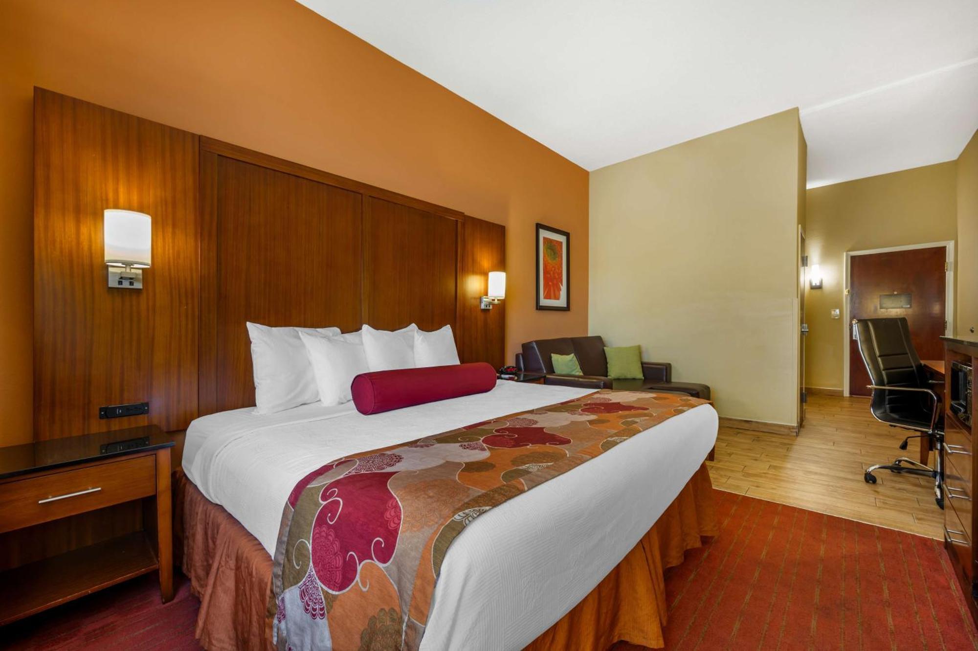 Best Western Plus Georgetown Corporate Center Hotel Extérieur photo