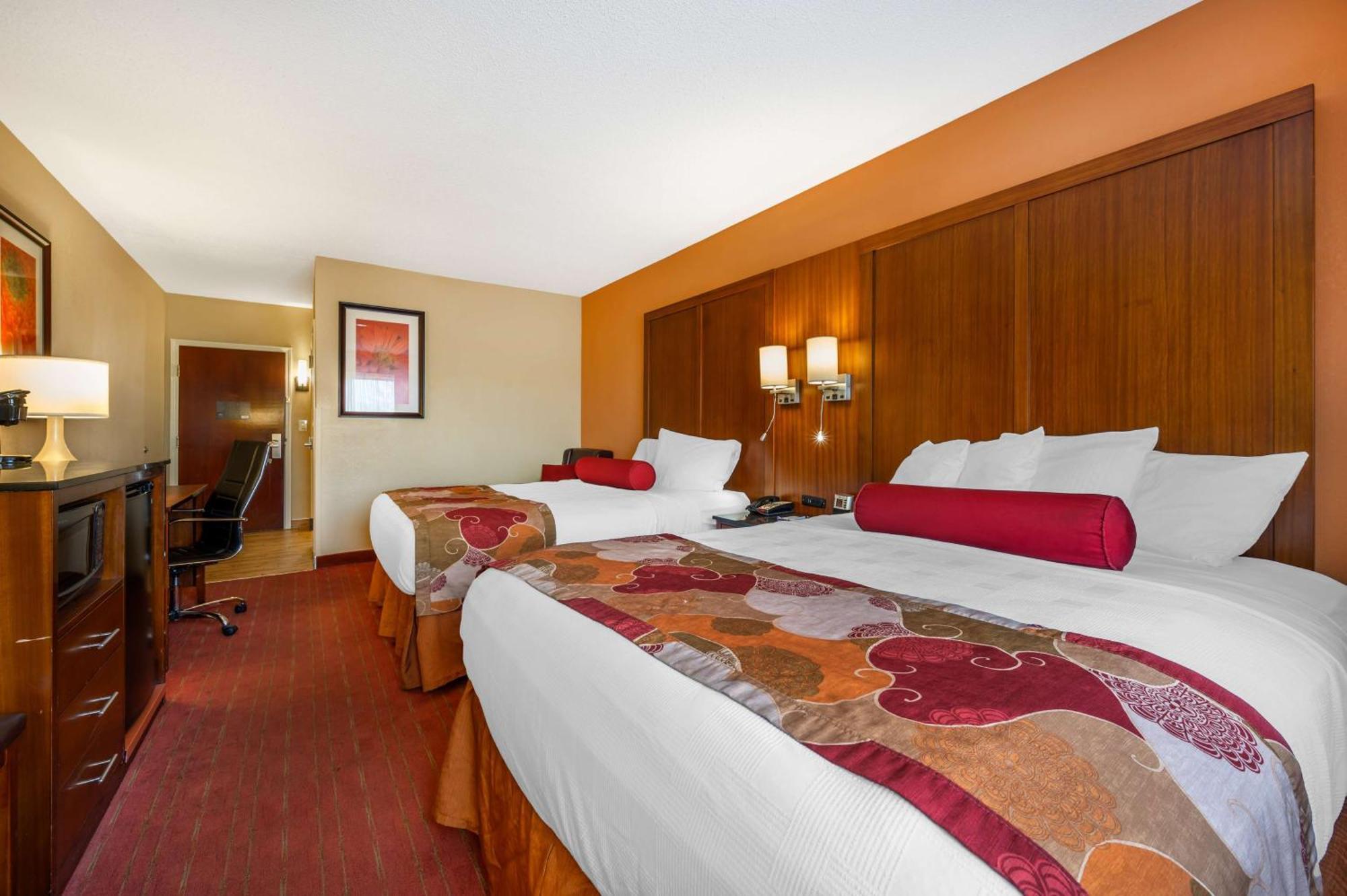 Best Western Plus Georgetown Corporate Center Hotel Extérieur photo