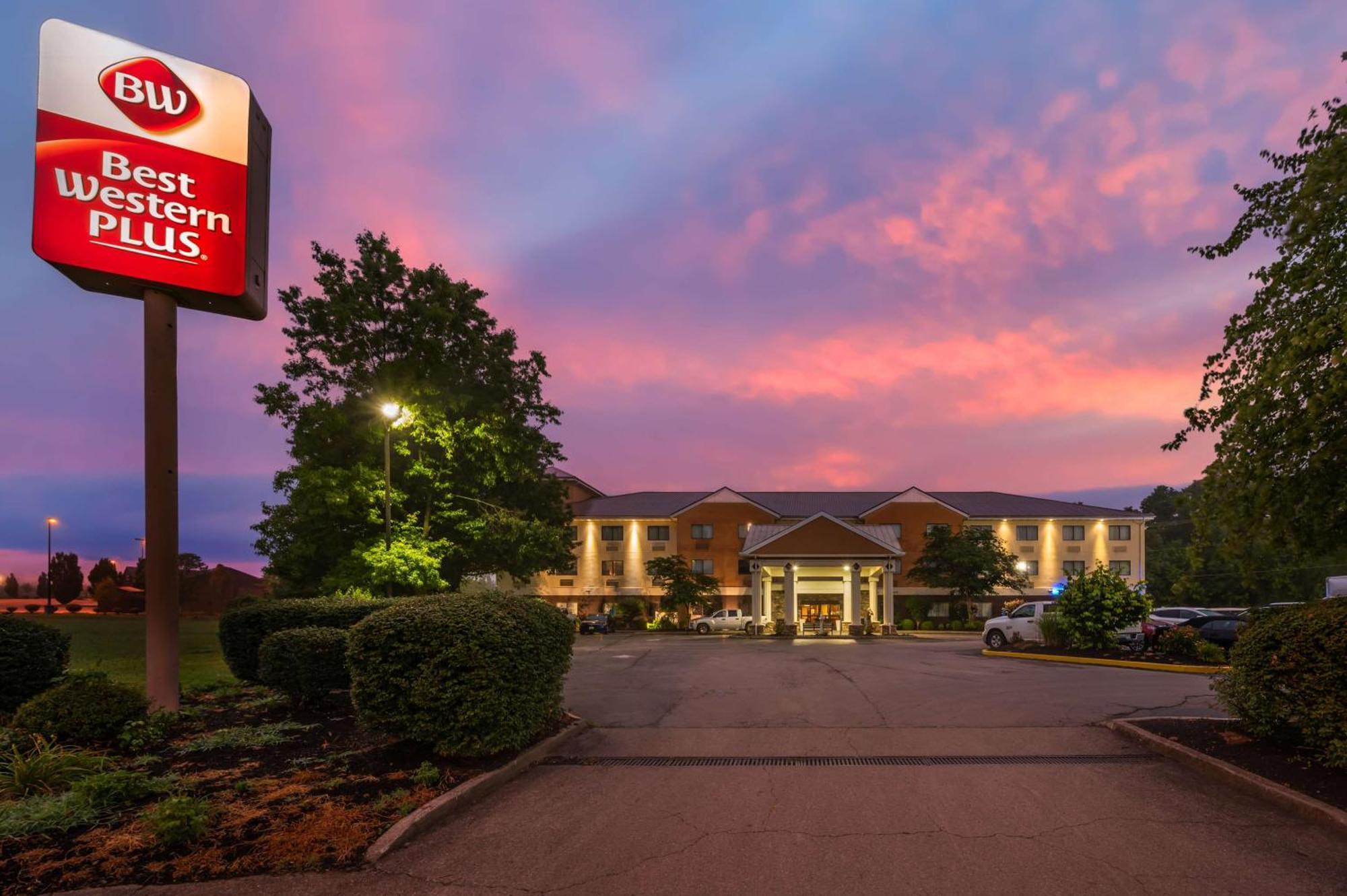Best Western Plus Georgetown Corporate Center Hotel Extérieur photo