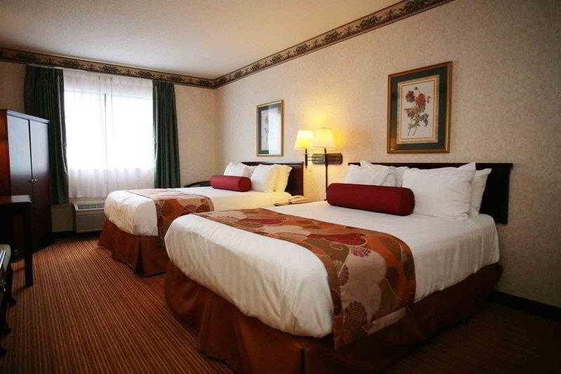 Best Western Plus Georgetown Corporate Center Hotel Extérieur photo